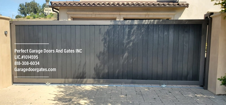 Modern Sliding Driveway Gate Repair Services in Palm Desert, CA
